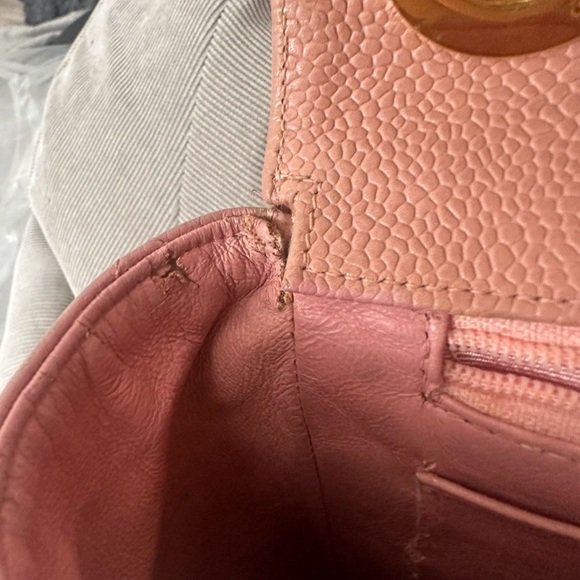 Classic Jumbo caviar rose quilted bag